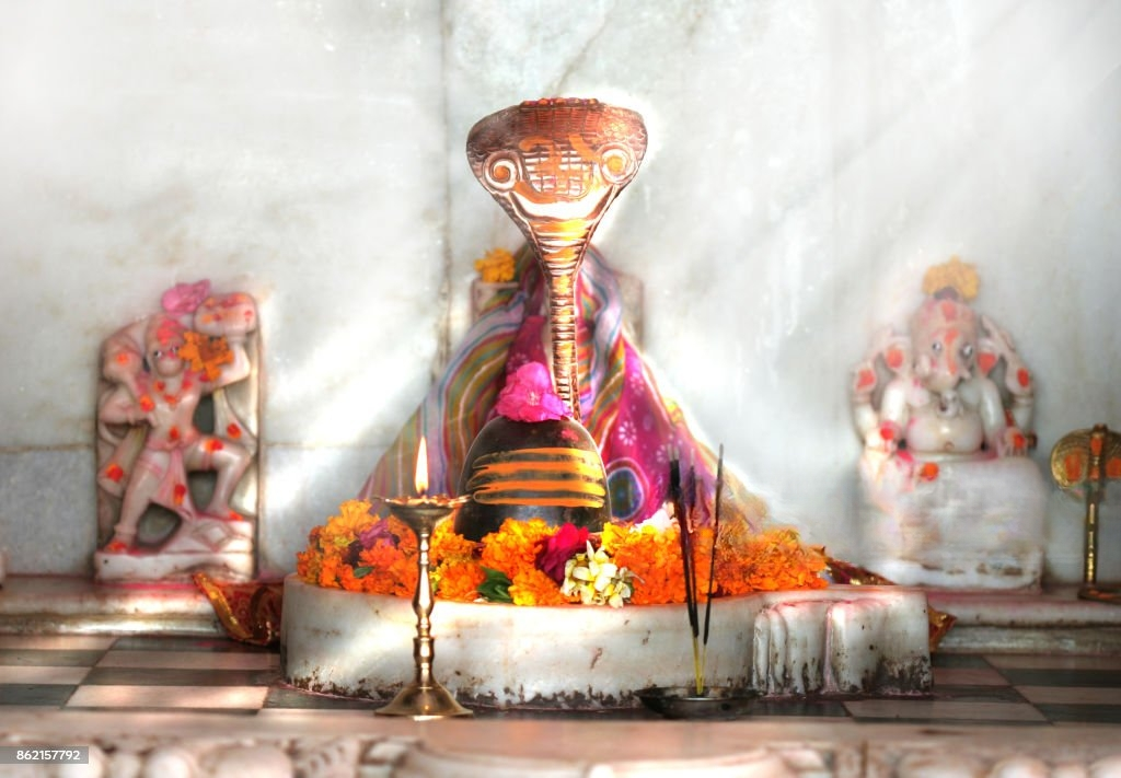 Shiv Temple - Spiritual Sanctuary near Hotel Ganga Darshan